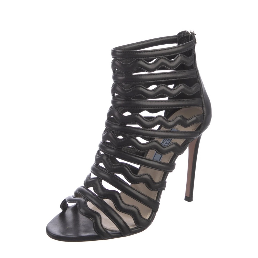 Prada Black Leather Gladiator Sandals 38.5